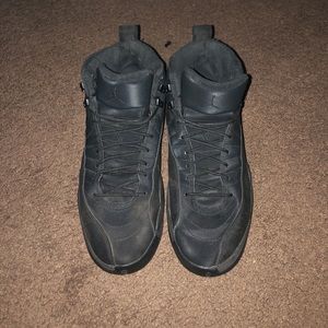 Jordan 12 Retro Winter Black